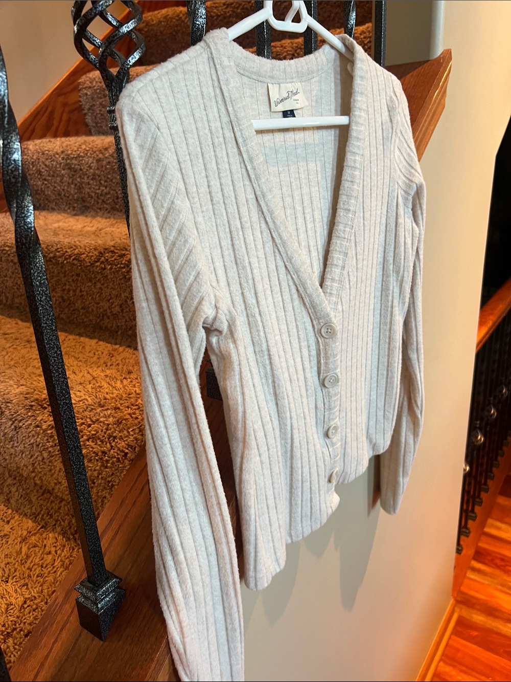 Universal Thread Beige Ribbed V-Neck Button Cardigan - Picture 6 of 9